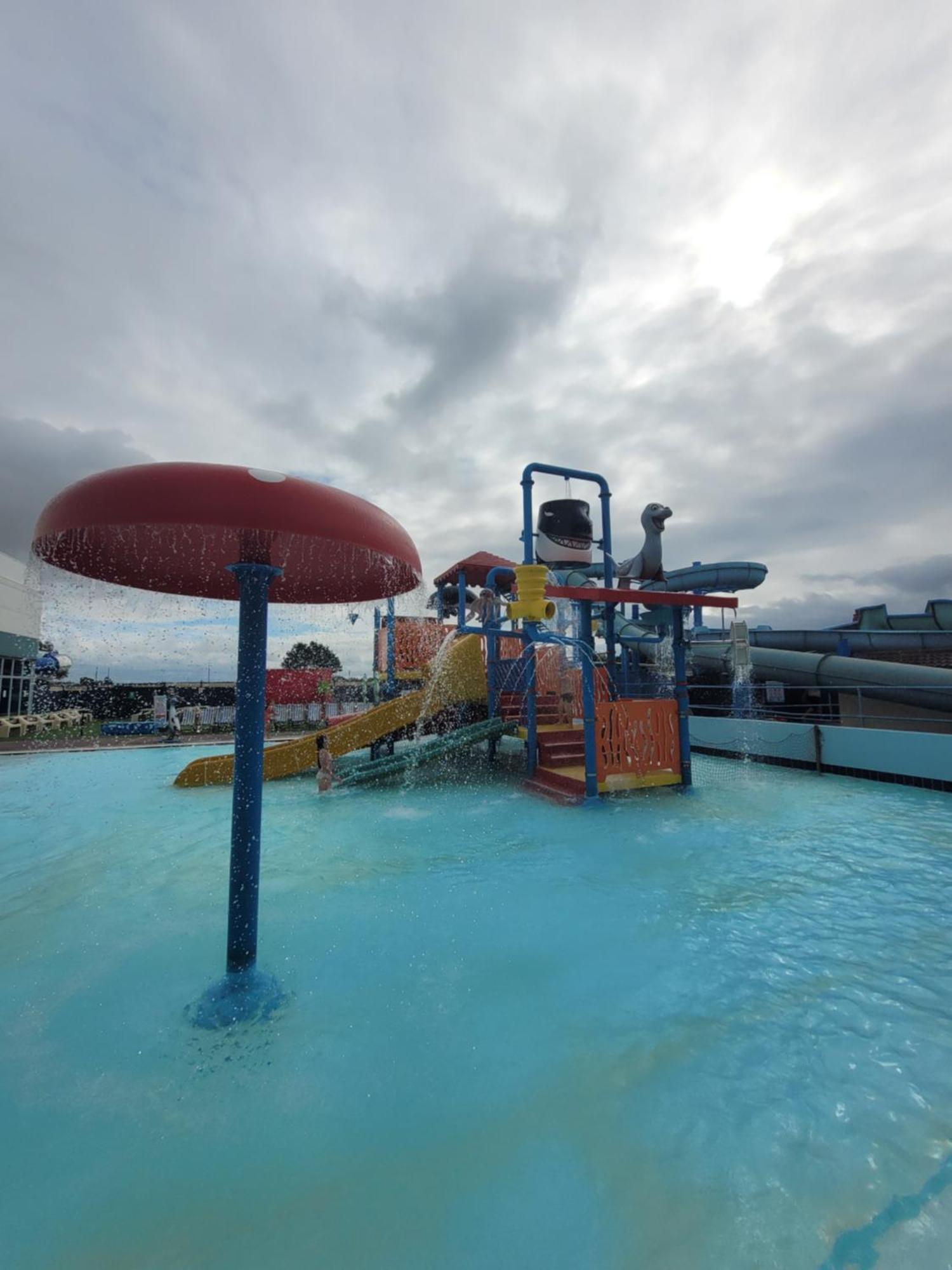 A22 Unity Beach Holiday Resort Unity Brean Sleeps 8 People 3 Bedrooms 1 Pet Stays Free Berrow Exterior foto